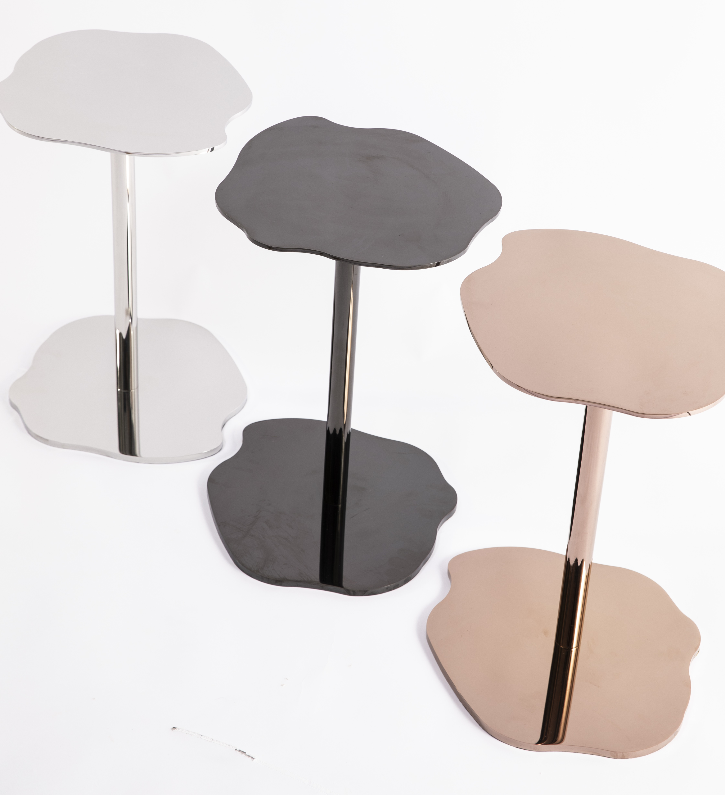 Leaf Table - Mirror Edition